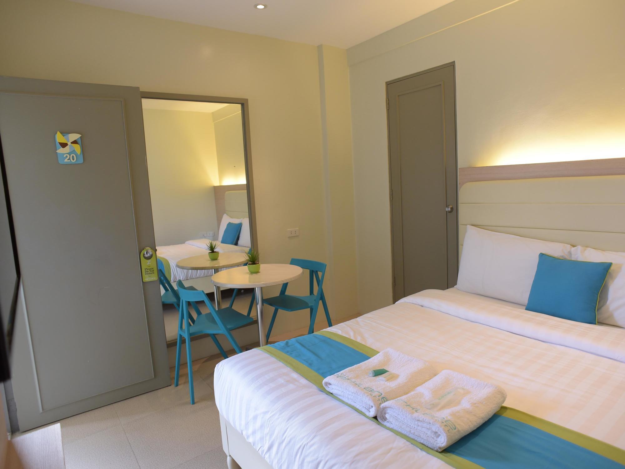 Laoag Parklane Hotel Kültér fotó