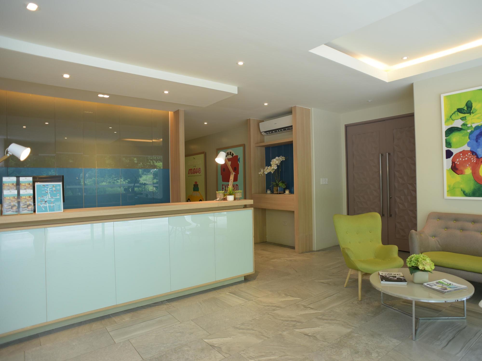 Laoag Parklane Hotel Kültér fotó